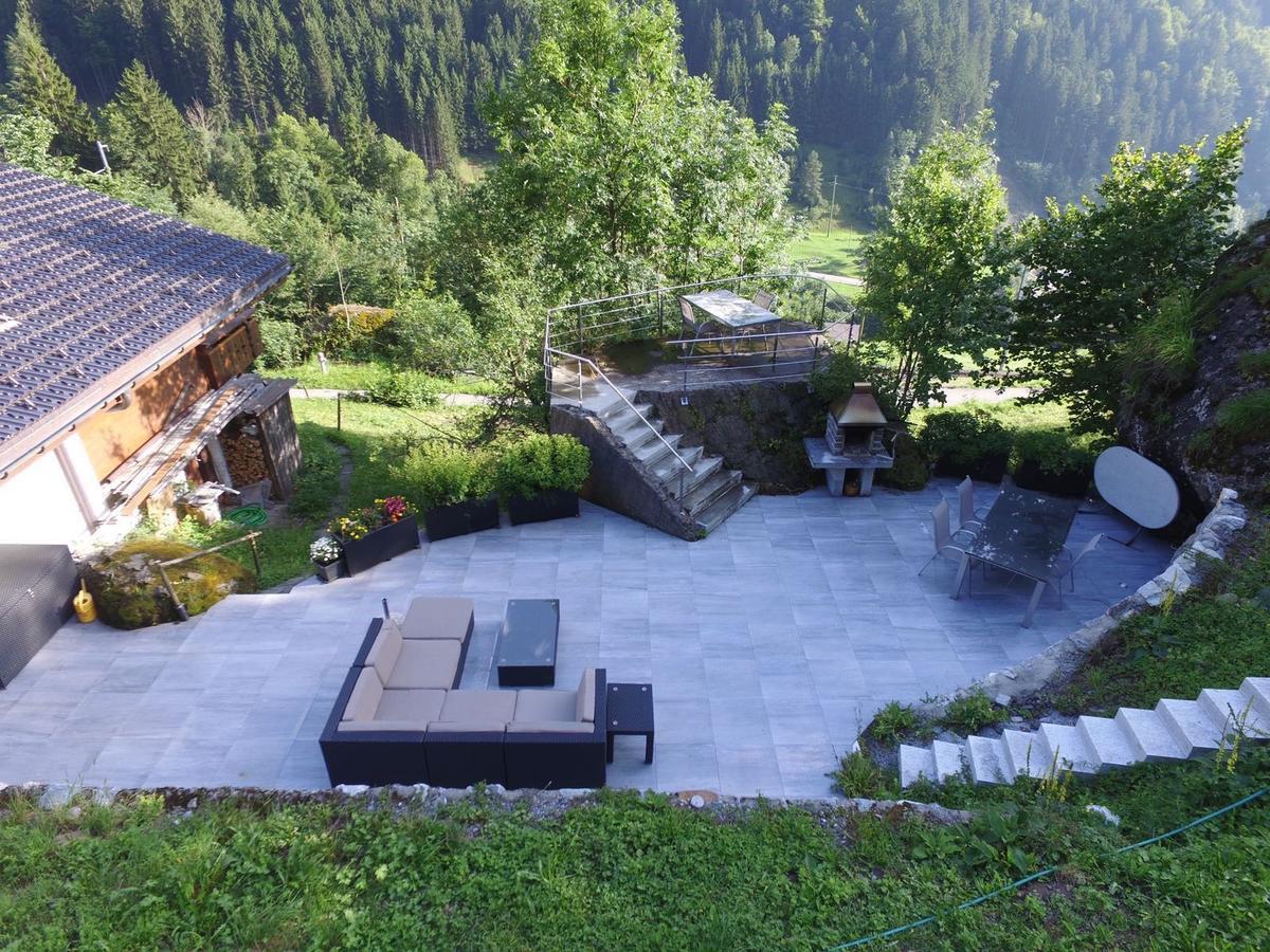 Chalet Julian Lutschental Exterior photo